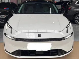 Lynk & Co 07 EM-P 2025 купить из Китая, цена 3 009 000 ₽ — Suifenhe Auto