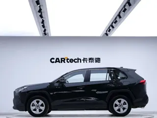 Toyota RAV4 2024 купить из Китая, цена 3 104 000 ₽ — Suifenhe Auto