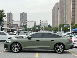 Audi A5L Sportback 2025 купить из Китая, цена 5 319 000 ₽ — Suifenhe Auto