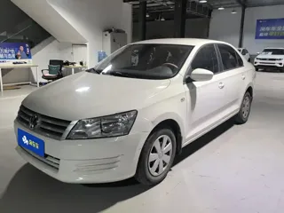 Volkswagen Santana 2019 купить из Китая, цена 1 116 000 ₽ — Suifenhe Auto