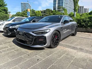 Audi A5L Sportback 2026 купить из Китая, цена 6 168 000 ₽ — Suifenhe Auto