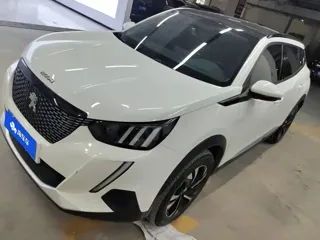 Peugeot 2008 2024 купить из Китая, цена 1 598 000 ₽ — Suifenhe Auto