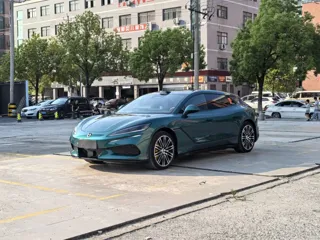 Denza Z9 2026 купить из Китая, цена 11 371 000 ₽ — Suifenhe Auto