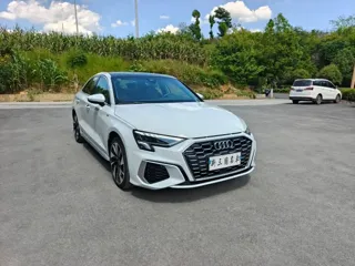 Audi A3 2023 купить из Китая, цена 1 939 000 ₽ — Suifenhe Auto