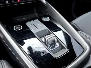 Audi A3 2023 купить из Китая, цена 1 814 000 ₽ — Suifenhe Auto