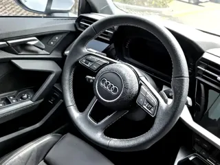 Audi A3 2023 купить из Китая, цена 1 814 000 ₽ — Suifenhe Auto