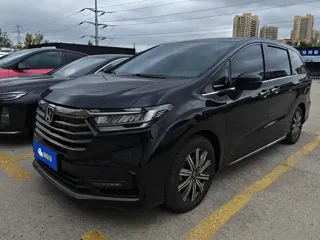 Honda Odyssey 2025 купить из Китая, цена 4 111 000 ₽ — Suifenhe Auto