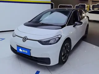 Volkswagen ID.3 2024 купить из Китая, цена 1 856 000 ₽ — Suifenhe Auto
