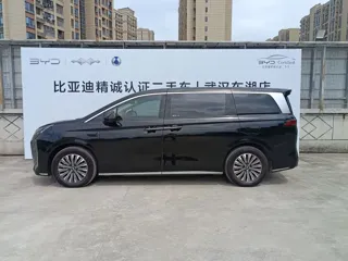 BYD Xia 2025 купить из Китая, цена 5 064 000 ₽ — Suifenhe Auto