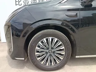 BYD Xia 2025 купить из Китая, цена 5 064 000 ₽ — Suifenhe Auto