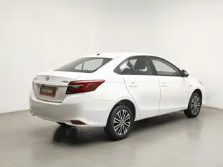 Toyota Vios 2021 купить из Китая, цена 1 296 000 ₽ — Suifenhe Auto