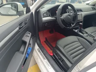 Volkswagen Lamando 2020 купить из Китая, цена 1 315 000 ₽ — Suifenhe Auto