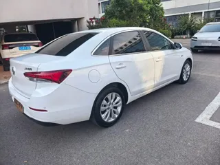 Buick Excelle GT 2022 купить из Китая, цена 1 177 000 ₽ — Suifenhe Auto