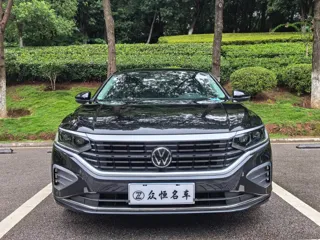 Volkswagen Passat 2023 купить из Китая, цена 1 640 000 ₽ — Suifenhe Auto