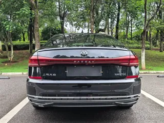 Volkswagen Passat 2023 купить из Китая, цена 1 640 000 ₽ — Suifenhe Auto