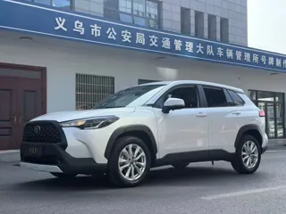 Toyota Corolla Cross 2024 купить из Китая, цена 2 767 000 ₽ — Suifenhe Auto