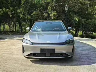 Chery Fengyun A9L 2025 купить из Китая, цена 3 381 000 ₽ — Suifenhe Auto
