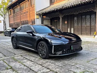 Chery Fengyun A9L 2025 купить из Китая, цена 3 669 000 ₽ — Suifenhe Auto
