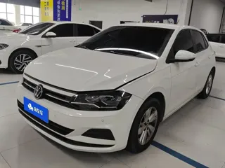 Volkswagen Polo 2023 купить из Китая, цена 1 253 000 ₽ — Suifenhe Auto