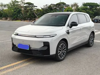Leapmotor B10 2026 купить из Китая, цена 3 002 000 ₽ — Suifenhe Auto
