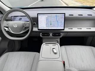 Leapmotor B10 2025 купить из Китая, цена 3 061 000 ₽ — Suifenhe Auto