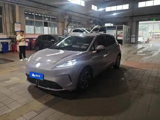 MG MG4 2025 купить из Китая, цена 1 533 000 ₽ — Suifenhe Auto