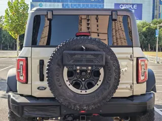 Ford Bronco 2025 купить из Китая, цена 8 538 000 ₽ — Suifenhe Auto