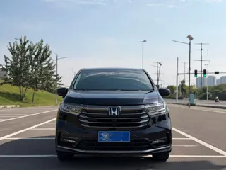Honda Odyssey 2024 купить из Китая, цена 4 821 000 ₽ — Suifenhe Auto