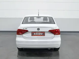 Volkswagen Jetta 2019 купить из Китая, цена 1 115 000 ₽ — Suifenhe Auto