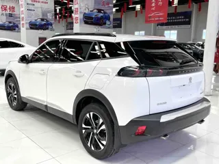 Peugeot 2008 2022 купить из Китая, цена 1 326 000 ₽ — Suifenhe Auto
