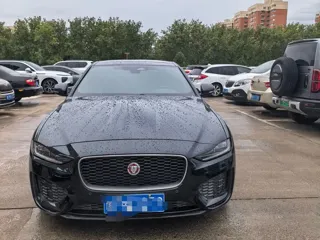 Jaguar XE 2024 купить из Китая, цена 4 229 000 ₽ — Suifenhe Auto