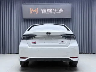 Toyota Corolla 2022 купить из Китая, цена 1 713 000 ₽ — Suifenhe Auto