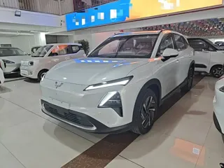 Wuling Starlight S 2025 купить из Китая, цена 3 076 000 ₽ — Suifenhe Auto