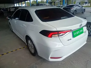 Toyota Corolla 2025 купить из Китая, цена 1 796 000 ₽ — Suifenhe Auto
