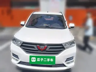 Wuling Hongguang 2022 купить из Китая, цена 966 000 ₽ — Suifenhe Auto