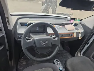 Wuling Hong Guang Mini EV 2020 купить из Китая, цена 663 000 ₽ — Suifenhe Auto