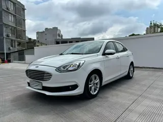 Ford Escort 2019 купить из Китая, цена 1 062 000 ₽ — Suifenhe Auto