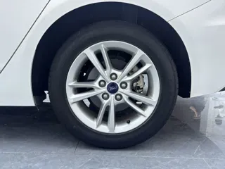 Ford Escort 2019 купить из Китая, цена 1 079 000 ₽ — Suifenhe Auto