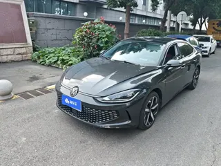 Volkswagen Lamando 2023 купить из Китая, цена 1 559 000 ₽ — Suifenhe Auto