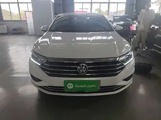 Volkswagen Sagitar 2019 купить из Китая, цена 1 416 000 ₽ — Suifenhe Auto