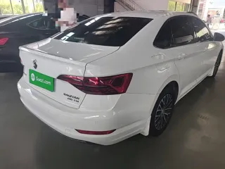 Volkswagen Sagitar 2019 купить из Китая, цена 1 416 000 ₽ — Suifenhe Auto