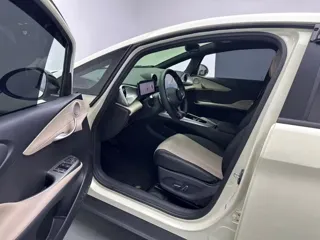BYD Dolphin 2025 купить из Китая, цена 1 627 000 ₽ — Suifenhe Auto