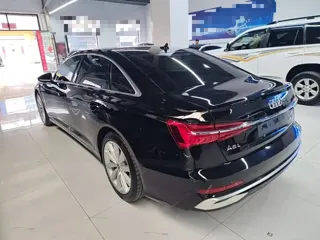 Audi A6 2023 купить из Китая, цена 4 859 000 ₽ — Suifenhe Auto