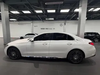 Mercedes-Benz C-Class 2023 купить из Китая, цена 4 198 000 ₽ — Suifenhe Auto