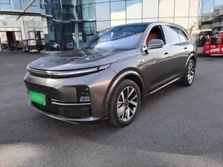 Li L7 2023 купить из Китая, цена 6 656 000 ₽ — Suifenhe Auto