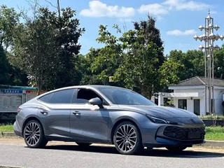 MG 7 2023 купить из Китая, цена 3 495 000 ₽ — Suifenhe Auto