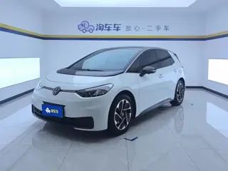 Volkswagen ID.3 2024 купить из Китая, цена 1 812 000 ₽ — Suifenhe Auto