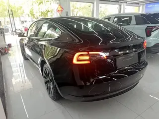Tesla Model 3 2021 купить из Китая, цена 4 294 000 ₽ — Suifenhe Auto