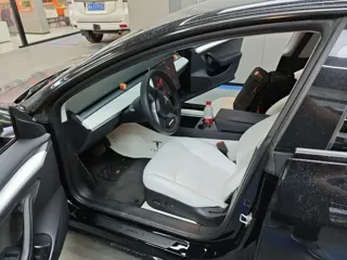 Tesla Model 3 2023 купить из Китая, цена 4 680 000 ₽ — Suifenhe Auto
