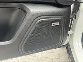 Porsche Macan 2023 купить из Китая, цена 6 996 000 ₽ — Suifenhe Auto